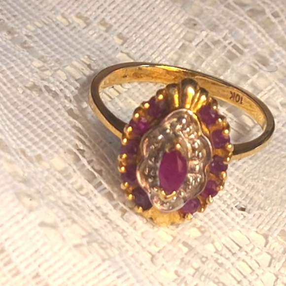 Jewelry - Vintage Natural Ruby & White Diamonds set in yellow gold